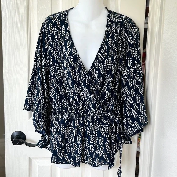 Zenobia Faux Wrap Style Juniors Top - Picture 1 of 7
